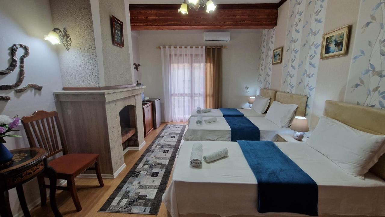 Korani Bed & Breakfast *